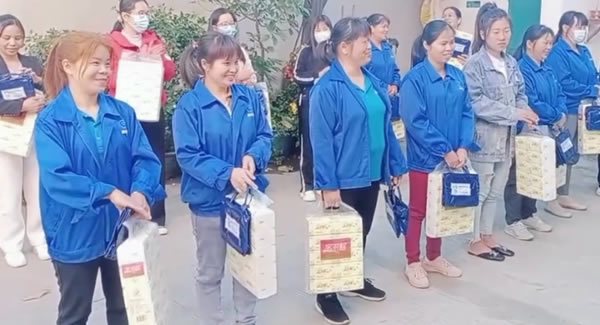 感恩女神節(jié)，所遇即美好|廣有五金&東莞合頁(yè)